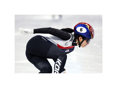 김길리 충돌 극복하고 결승 진출 국내 빙상계 화제