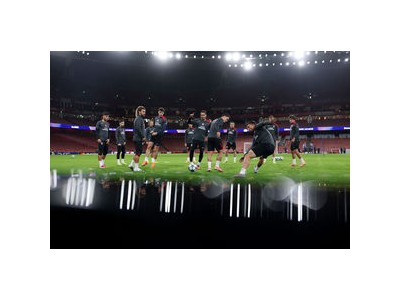 아스날 UCL 경기 전 시설 망신살 맞다