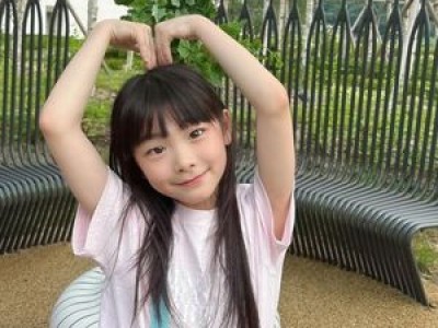소율 딸 희율 끼 폭발에 팬들 황홀