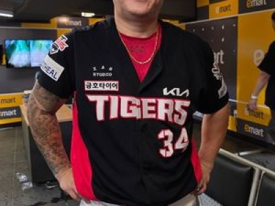 42살 최형우가 KBO 역대 최고령 20홈런 달성