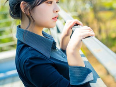송지우 봄비로 음악방송 활동 소감 털어놓아