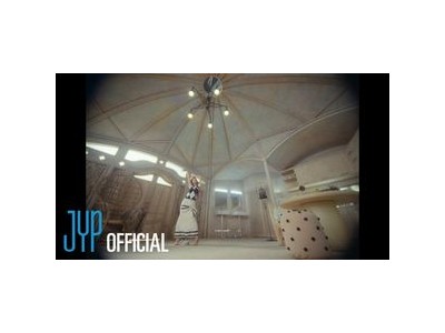채영 솔로곡 안무 공개에 팬들 환호