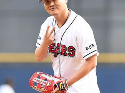 김민교 11년 만에 잠실 마운드 올라