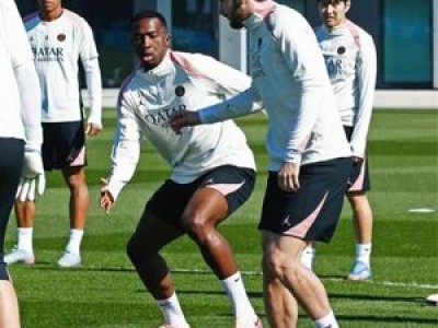 이강인 챔피언스리그 복귀 임박 PSG 팬들 기대감 높아